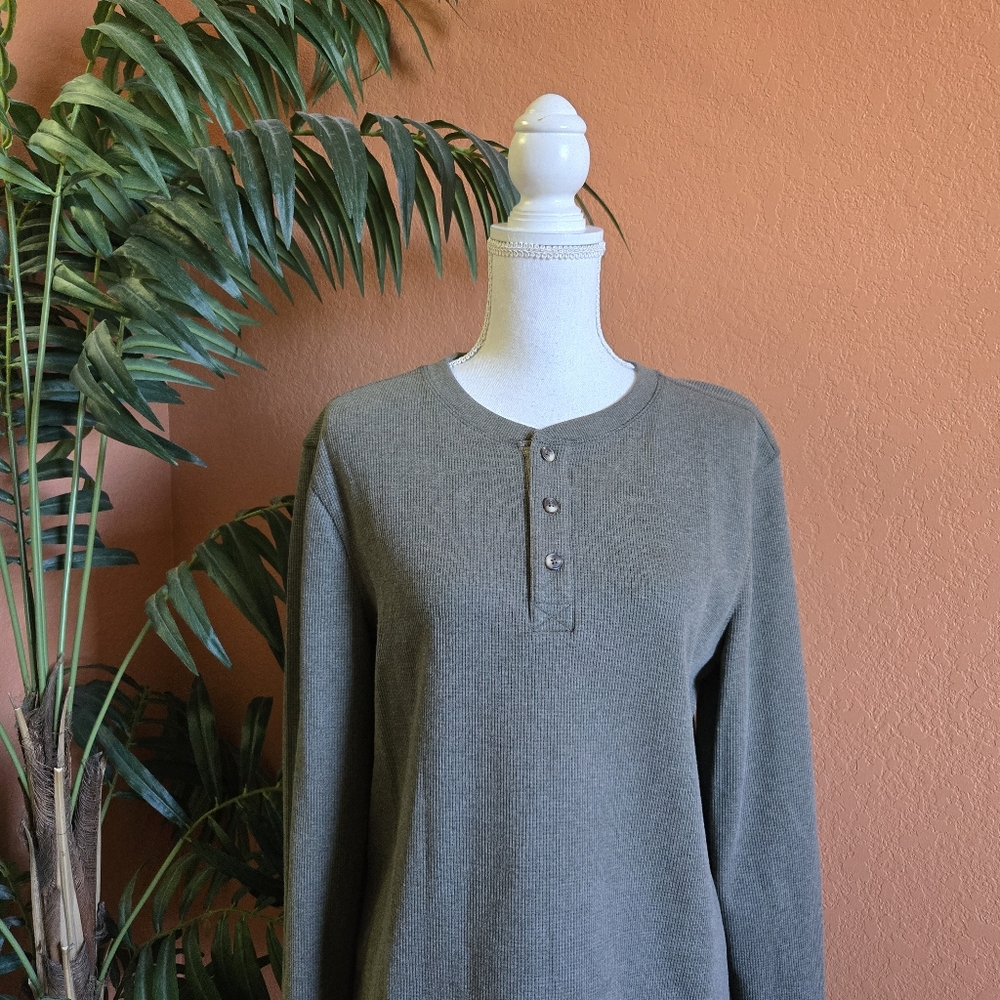 3/$25 NWOT Member's Mark Thermal Henley Waffle Knit Top Hunter Green Medium